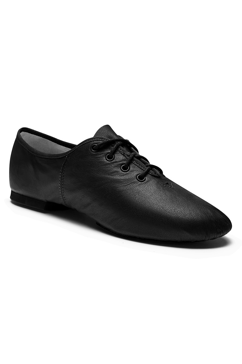 Schwarzer Tanzschuh, Vorderansicht.